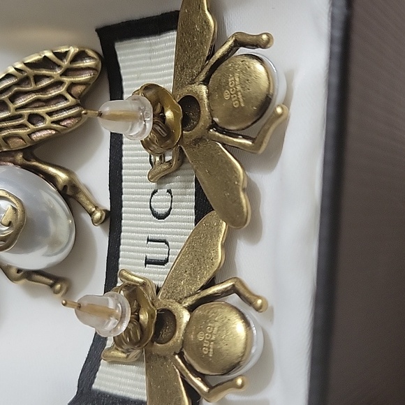 GUCCI VINTAGE BEE EARRINGS - Picture 3 of 3